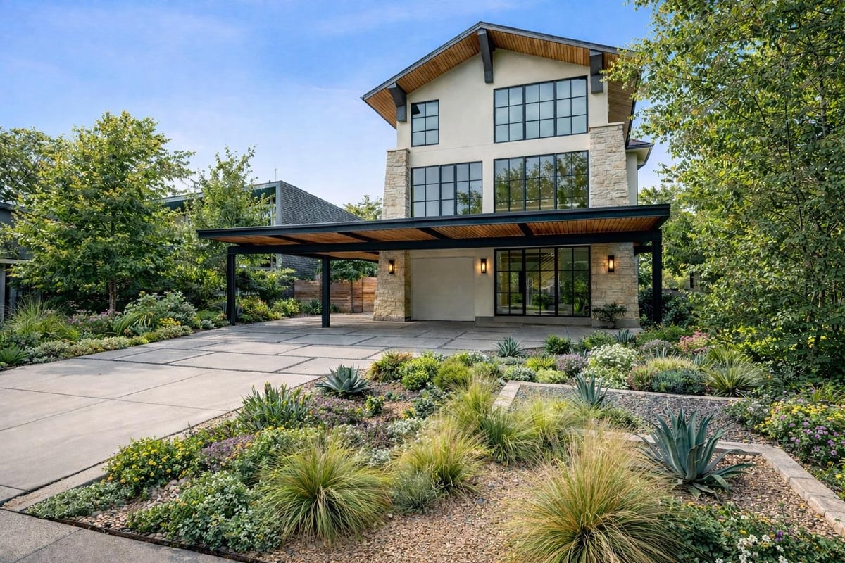 View 616 W Monroe ST in Pace A J Mrs 616 W Monroe ST - property photo 1 - Luxury home in Pace A J Mrs, Austin, TX