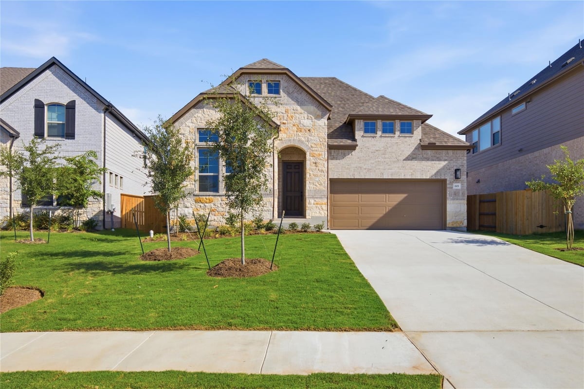 View 619 Breeze Hollow LN in Oaks at San Gabriel 619 Breeze Hollow LN - property photo 1 - Luxury home in Oaks at San Gabriel, Georgetown, TX