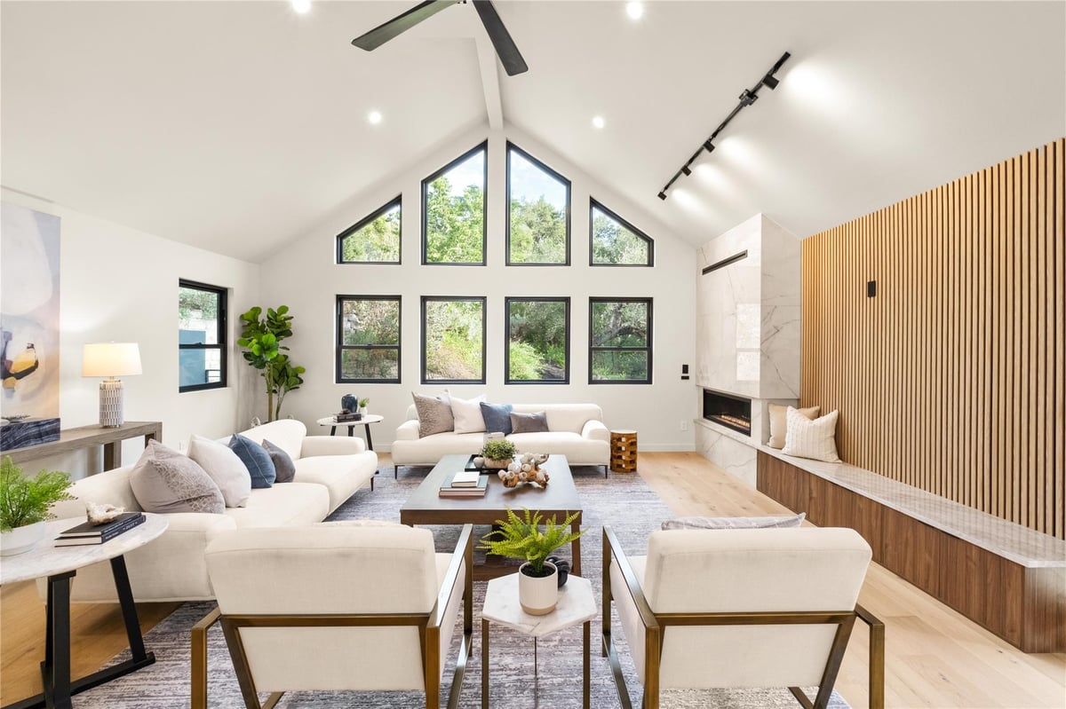 Primary bedroom at 620 Bermuda St - 6 bed 5 bath home