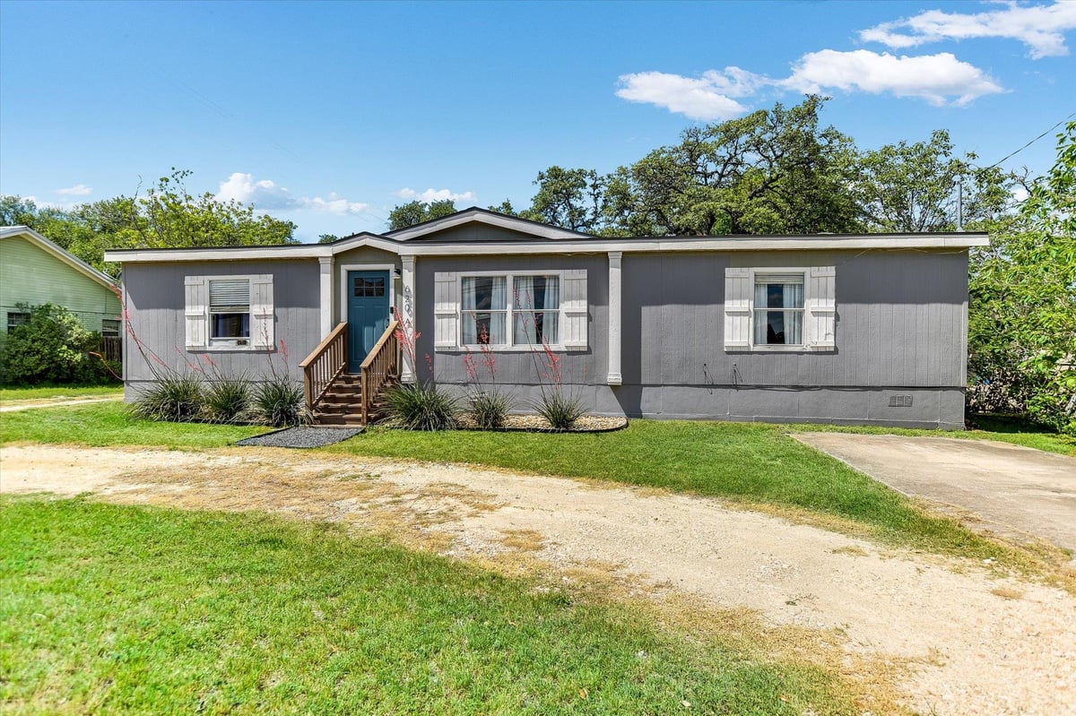 View 620 E Fm 243 in New Add 620 E Fm 243 - front exterior - Luxury home in New Add, Bertram, TX