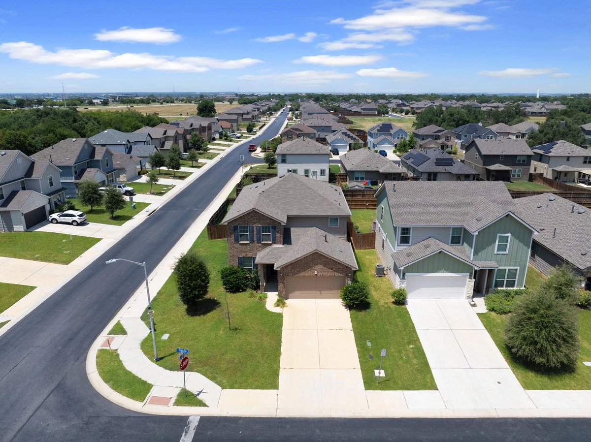 620 English Oak ST - property photo 1 - Luxury home in Carlson Place Ph E, Georgetown, TX