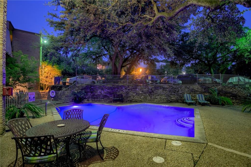 View 620 S 1st ST Unit #113 in Oak Knoll Condo Amd 620 S 1st ST Unit #113 - property photo 1 - Luxury home in Oak Knoll Condo Amd, Austin, TX