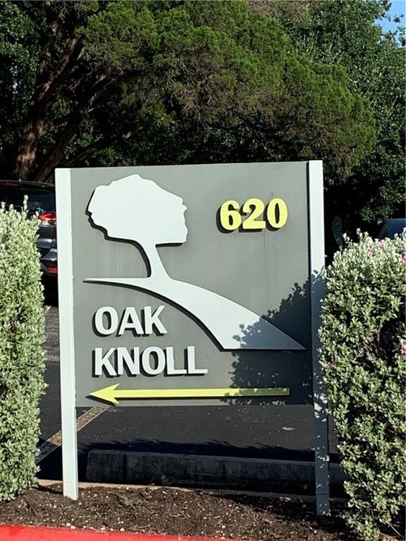 View 620 S 1st ST Unit #307 in Oak Knoll Condo Amd 620 S 1st ST Unit #307 - property photo 1 - Luxury home in Oak Knoll Condo Amd, Austin, TX