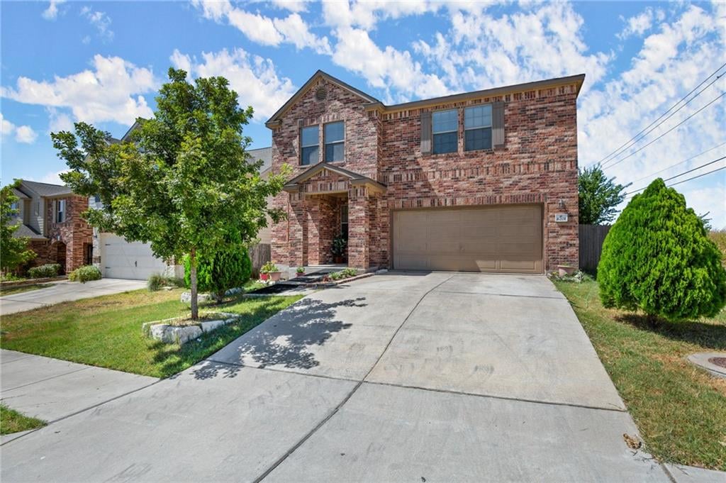View 6201 Minnoch Ln in Thornbury Ii Sec 6 6201 Minnoch Ln - front exterior - Luxury home in Thornbury Ii Sec 6, Austin, TX