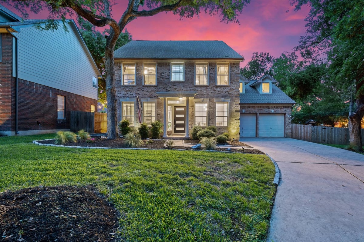 View 6202 Old Harbor Ln in Circle C Ranch Ph B Sec 01 6202 Old Harbor Ln - front exterior - Luxury home in Circle C Ranch Ph B Sec 01, Austin, TX