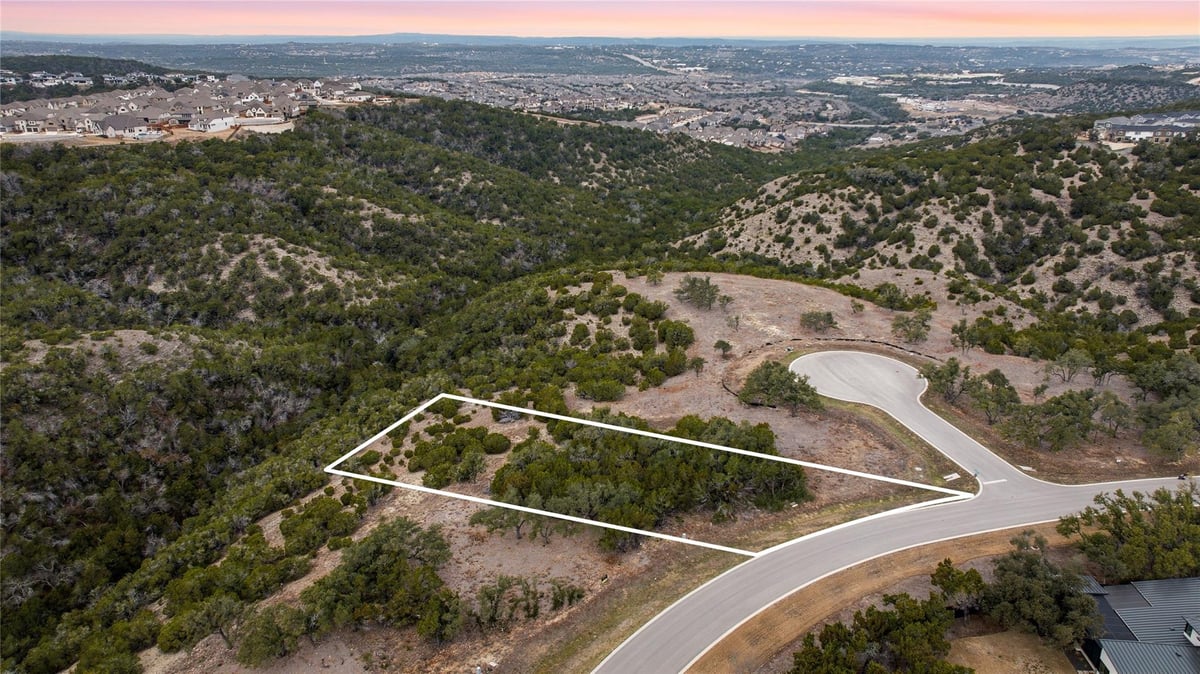 View 6204 MADRONE TREE Ln in Madrone Canyon 6204 MADRONE TREE Ln - property photo 1 - Luxury lot in Madrone Canyon, Austin, TX