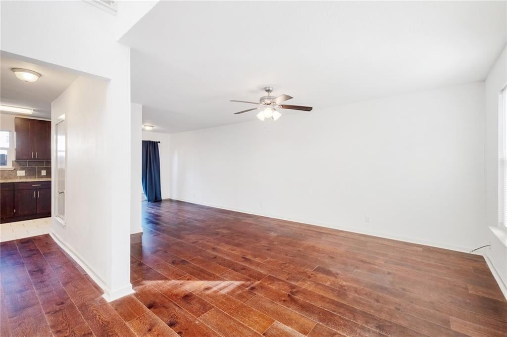 View 6211 Manor Rd Unit #115 in Eldridge T 6211 Manor Rd Unit #115 - property photo 1 - Luxury home in Eldridge T, Austin, TX