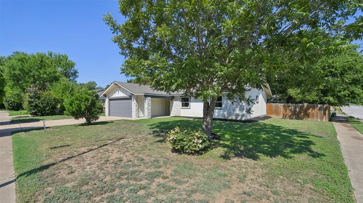 View 6214 Blarwood DR in Austin 6214 Blarwood DR, photo 1, Austin, Austin, TX