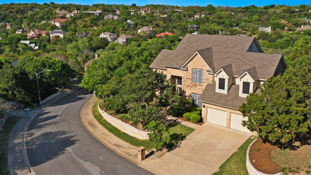 View 6221 Edwards Mountain CV in Edwards Mountain 6221 Edwards Mountain CV - front exterior - Luxury home in Edwards Mountain, Austin, TX