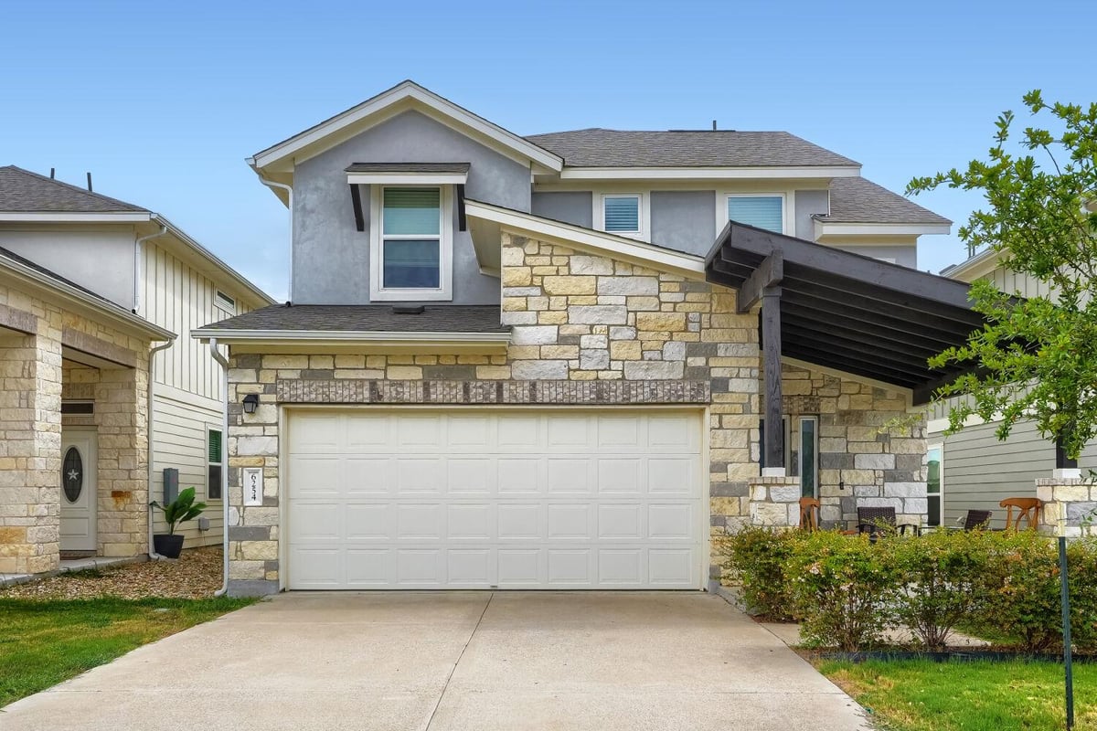 View 6254 Marsh LN in Porter Country Ph 1 6254 Marsh LN - property photo 1 - Luxury home in Porter Country Ph 1, Buda, TX