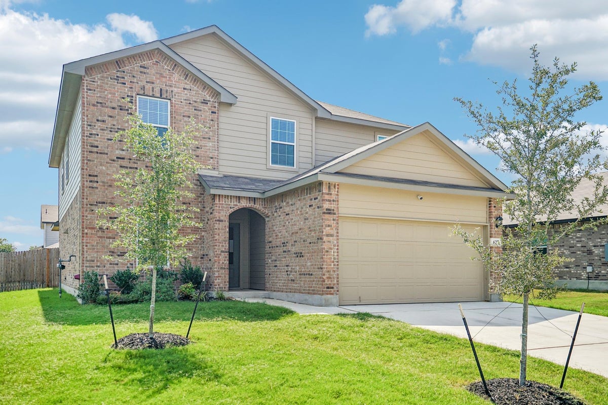 View 627 Fluted SHLS in Cibolo 627 Fluted SHLS, photo 1 of 23, Cibolo, Cibolo, TX
