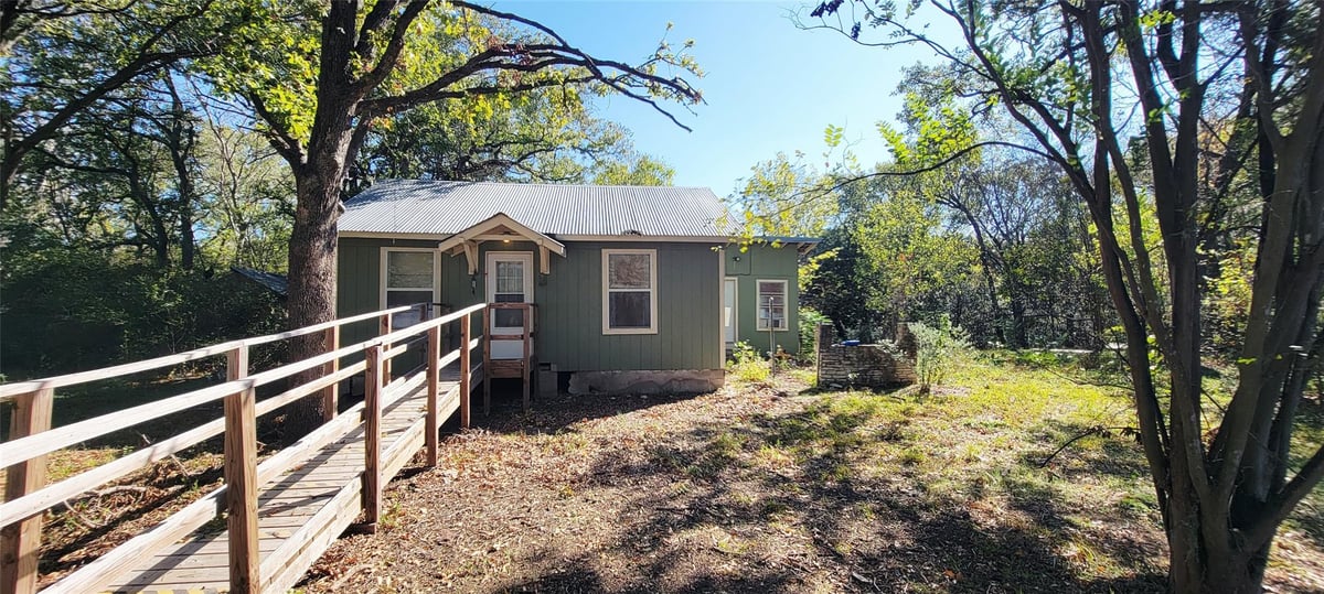 View 628 Green Valley Dr in Thomas, Bam 628 Green Valley Dr - property photo 1 - Luxury home in Thomas, Bam, Bastrop, TX