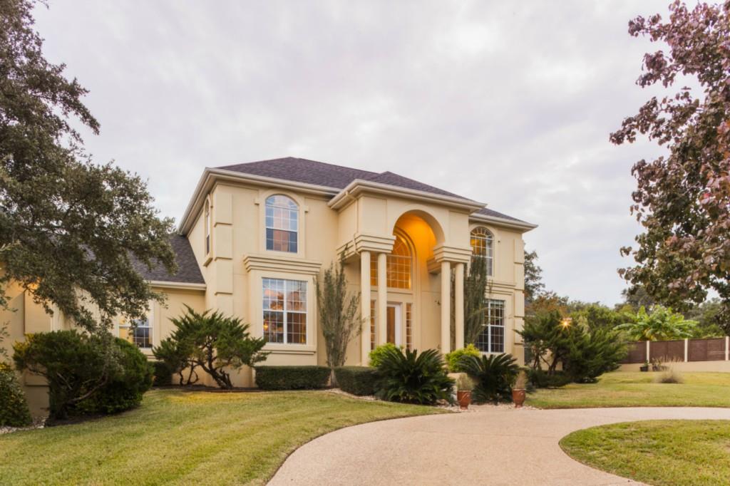 View 63 PASCAL Ln in Rob Roy 63 PASCAL Ln - property photo 1 - Luxury home in Rob Roy, Austin, TX