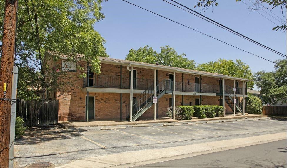 View 630 Maiden LANE Unit #E in Buddington 630 Maiden LANE Unit #E - property photo 1 - Luxury home in Buddington, Austin, TX