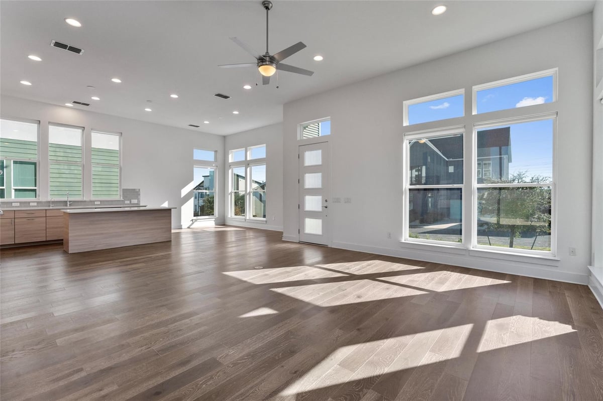 Living area at 6300 Toscana Ave - 3 bed 2 bath home