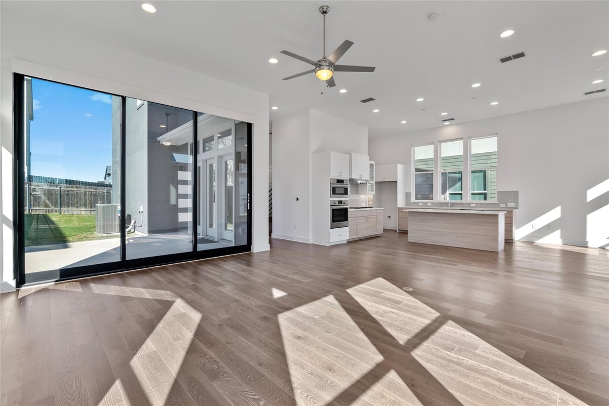 Kitchen at 6300 Toscana Ave - 3 bed 2 bath home