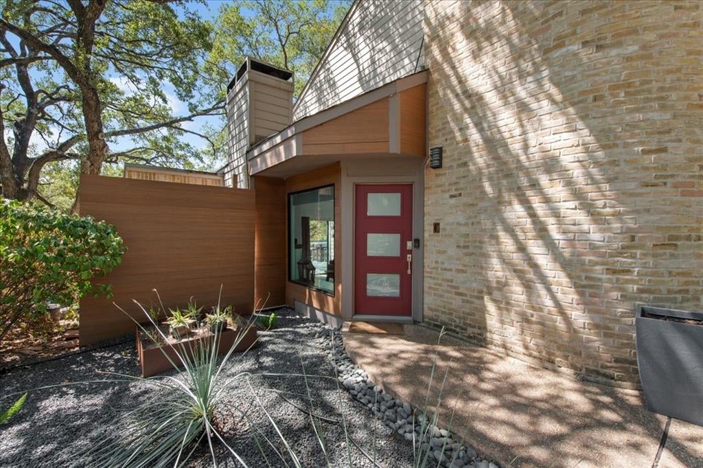 View 6301 Five Acre Wood St in Valley At Lost Creek Ph 01 6301 Five Acre Wood St - front exterior - Luxury home in Valley At Lost Creek Ph 01, Austin, TX