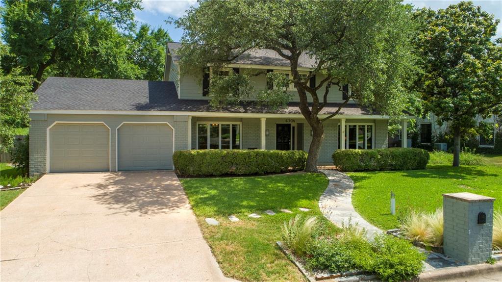 View 6304 Highland Hills DR in Highland Hills Sec 09 Ph 01 6304 Highland Hills DR - front exterior - Luxury home in Highland Hills Sec 09 Ph 01, Austin, TX