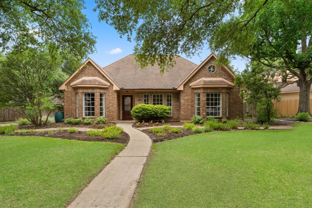 View 6305 Old Harbor Ln in Circle C Ranch Ph B Sec 01 6305 Old Harbor Ln - front exterior - Luxury home in Circle C Ranch Ph B Sec 01, Austin, TX