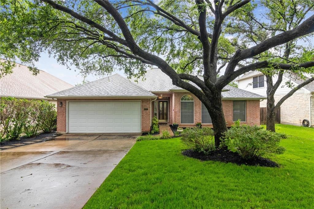 View 6312 TAYLORCREST Dr in Village/Western Oaks Sec 16-C 6312 TAYLORCREST Dr - front exterior - Luxury home in Village/Western Oaks Sec 16-C, Austin, TX