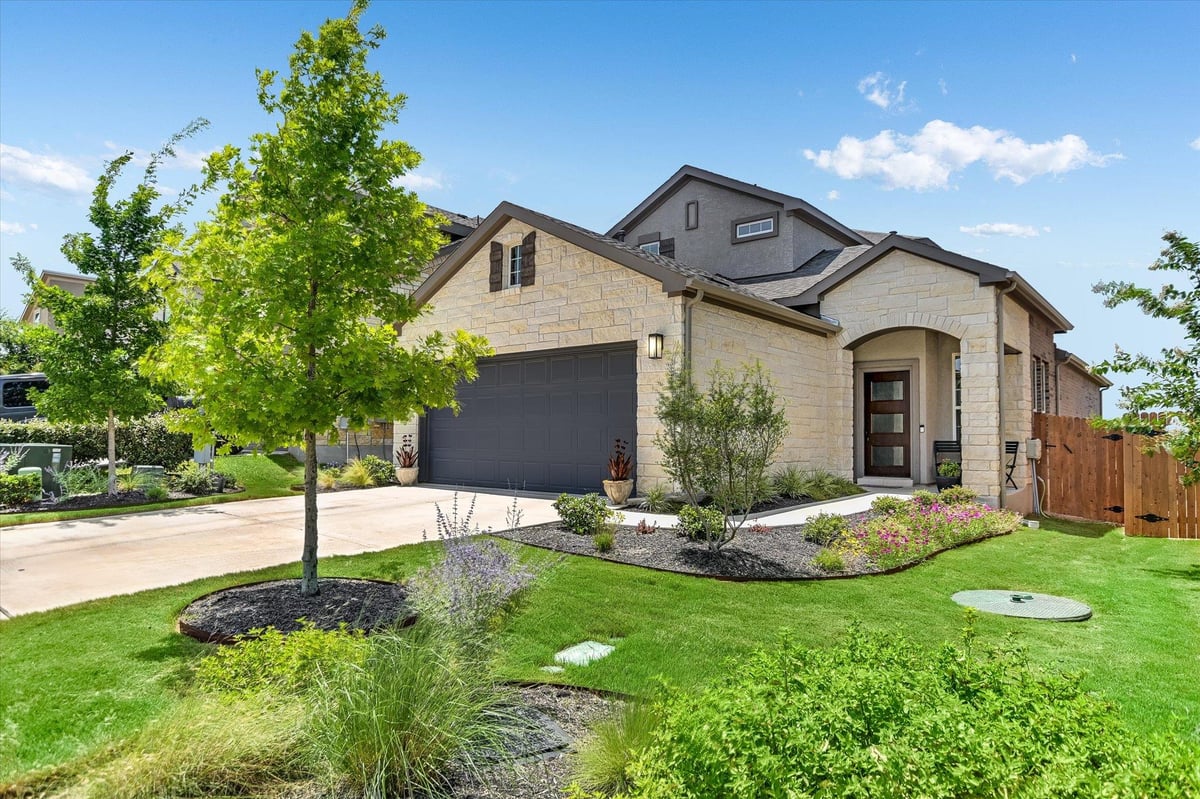 View 6314 Leftwich CV in Sweetwater Ranch Sec 2 Vlgs C 6314 Leftwich CV - front exterior - Luxury home in Sweetwater Ranch Sec 2 Vlgs C, Austin, TX