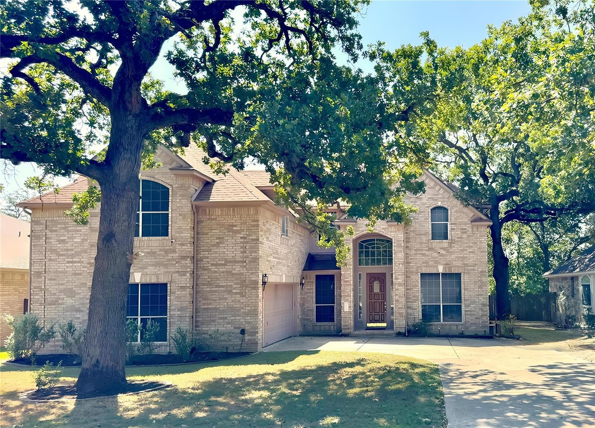 View 6319 Zadock Woods DR in Legend Oaks Sec 08 6319 Zadock Woods DR - property photo 1 - Luxury home in Legend Oaks Sec 08, Austin, TX