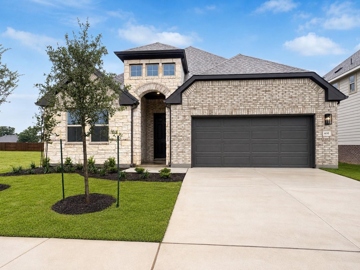 View 632 Hickory Bend TRL in Oaks at San Gabriel 632 Hickory Bend TRL - front exterior - Luxury home in Oaks at San Gabriel, Georgetown, TX