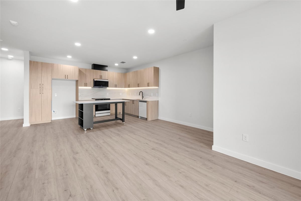 Bathroom at 634 Central Pkwy Unit #1211 - 3 bed 3 bath home