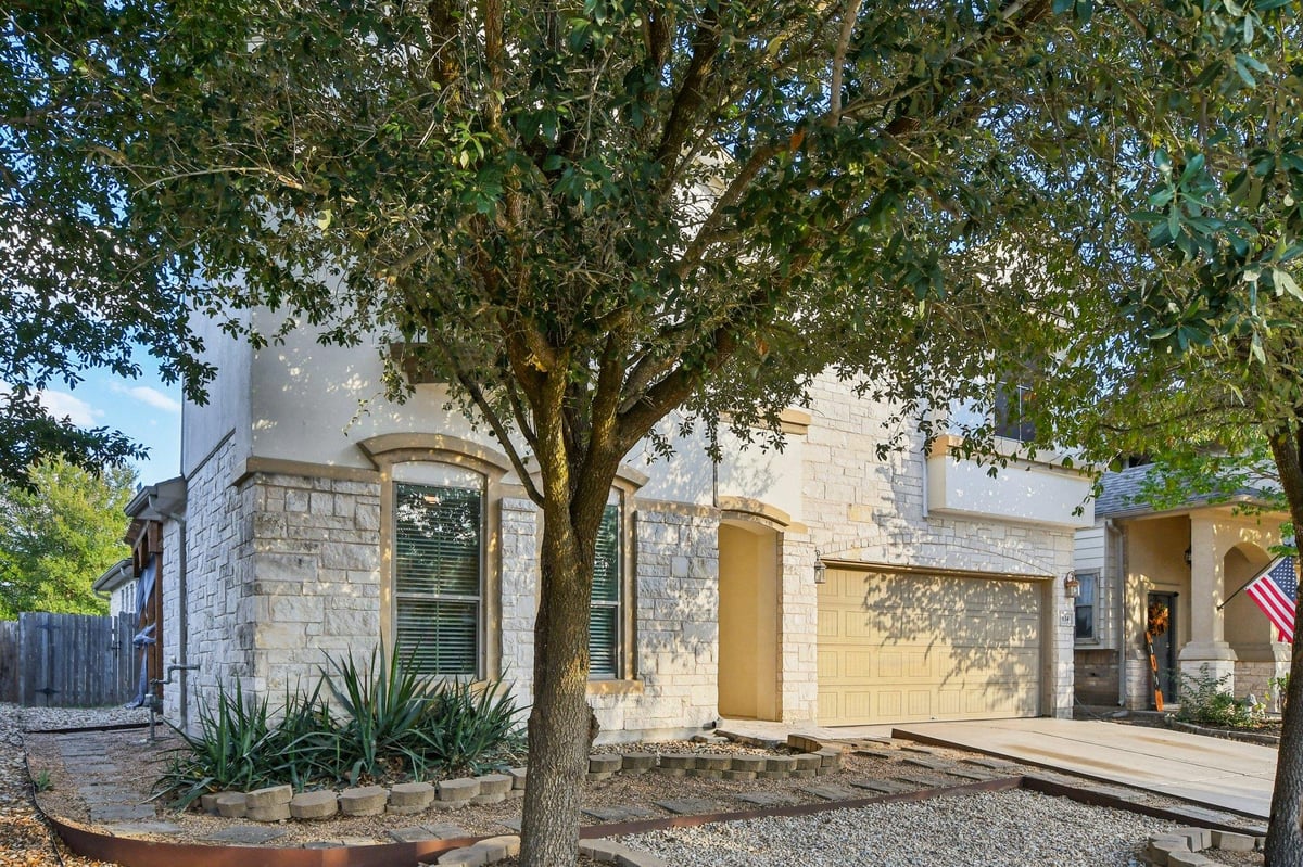 View 634 Irvin Dr in Blanco Vista 634 Irvin Dr - front exterior - Luxury home in Blanco Vista, San Marcos, TX