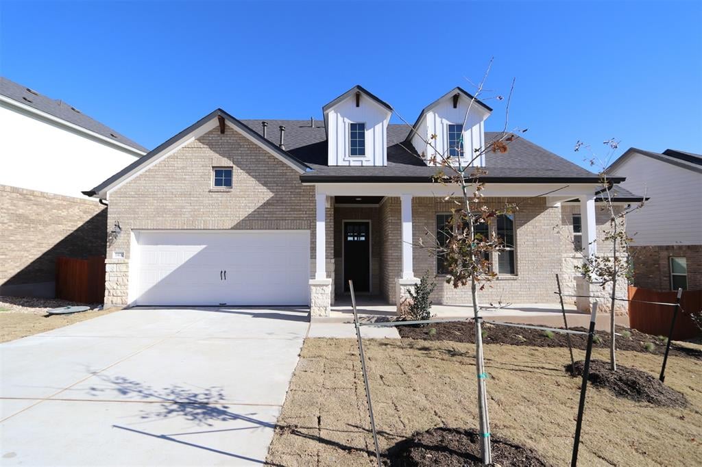 View 6400 Empresa DR in Sweetwater 6400 Empresa DR - front exterior - Luxury home in Sweetwater, Austin, TX