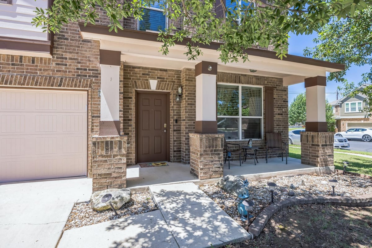 View 6401 Quinton DR in Sheldon 230 Sec 02 Ph 8A 6401 Quinton DR - front exterior - Luxury home in Sheldon 230 Sec 02 Ph 8A, Austin, TX