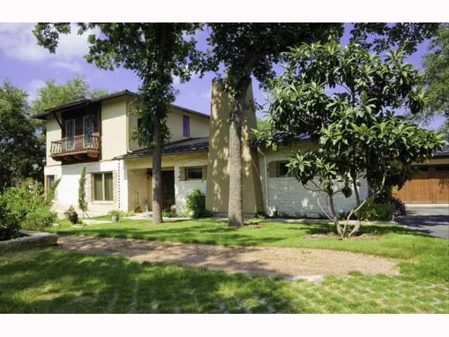 View 6402 Sprucewood Dr in Northwest Hills 6402 Sprucewood Dr - property photo 1 - Luxury home in Northwest Hills, Austin, TX