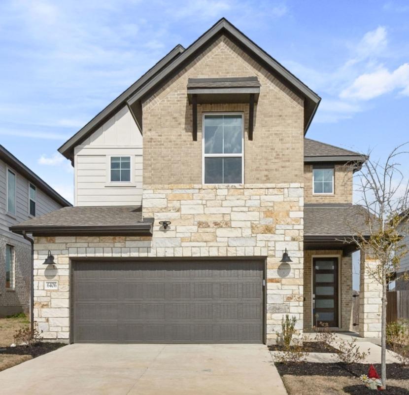 View 6406 Mallord Brook Bnd in Turner's Crossing 6406 Mallord Brook Bnd - front exterior - Luxury home in Turner's Crossing, Buda, TX