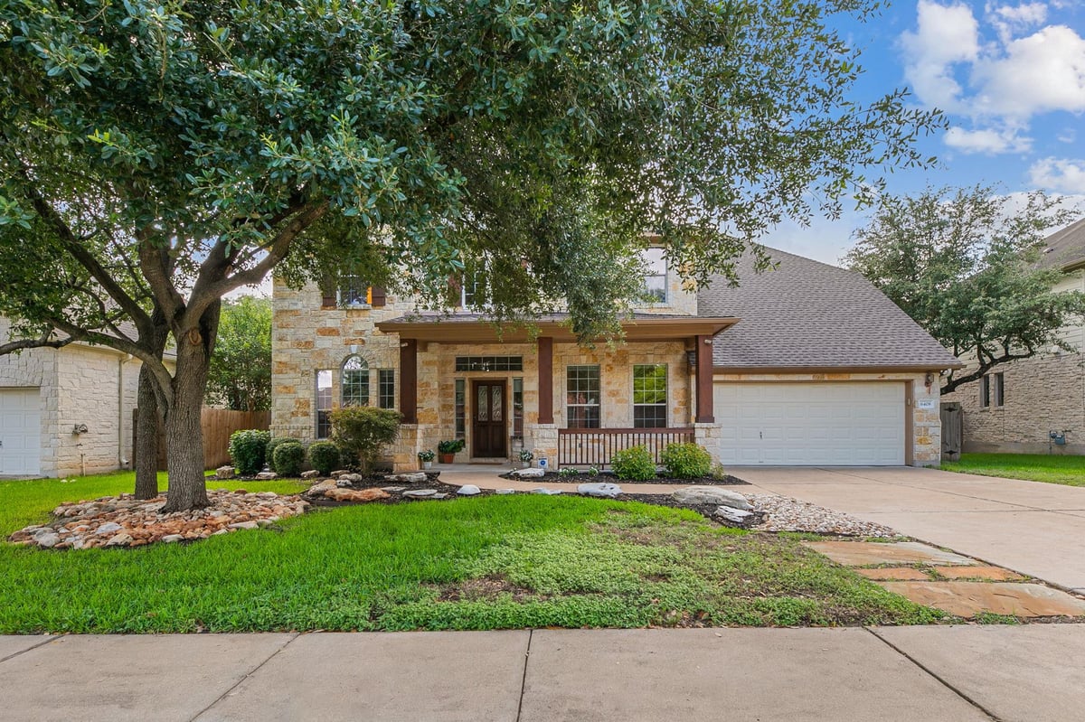 6408 Via Correto Dr - front exterior - Luxury home in Heights At Loma Vista, Austin, TX