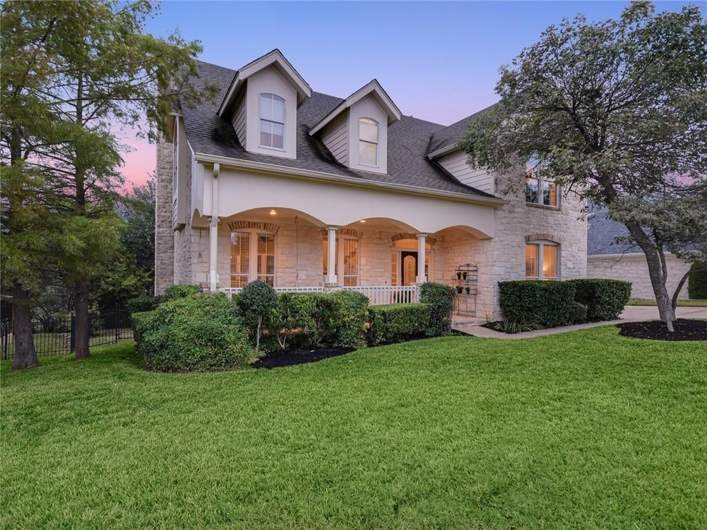 View 6417 Williams Ridge Way in Overlook At Cat Mountain Sec 1 6417 Williams Ridge Way - property photo 1 - Luxury home in Overlook At Cat Mountain Sec 1, Austin, TX