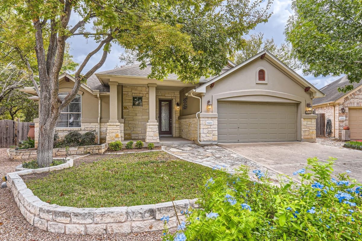 View 6433 York Bridge Cir in Circle C Ranch Ph C Sec 09 6433 York Bridge Cir - front exterior - Luxury home in Circle C Ranch Ph C Sec 09, Austin, TX