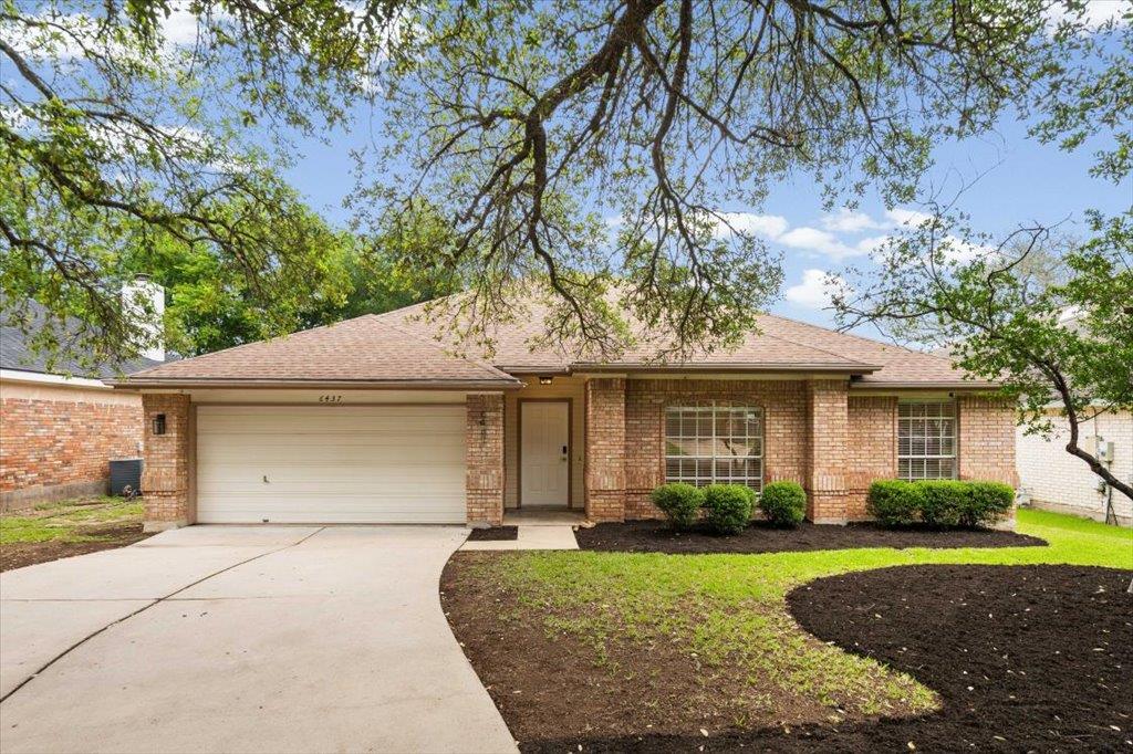 View 6437 Old Harbor Ln in Circle C Ranch Ph B Sec 02 6437 Old Harbor Ln - front exterior - Luxury home in Circle C Ranch Ph B Sec 02, Austin, TX