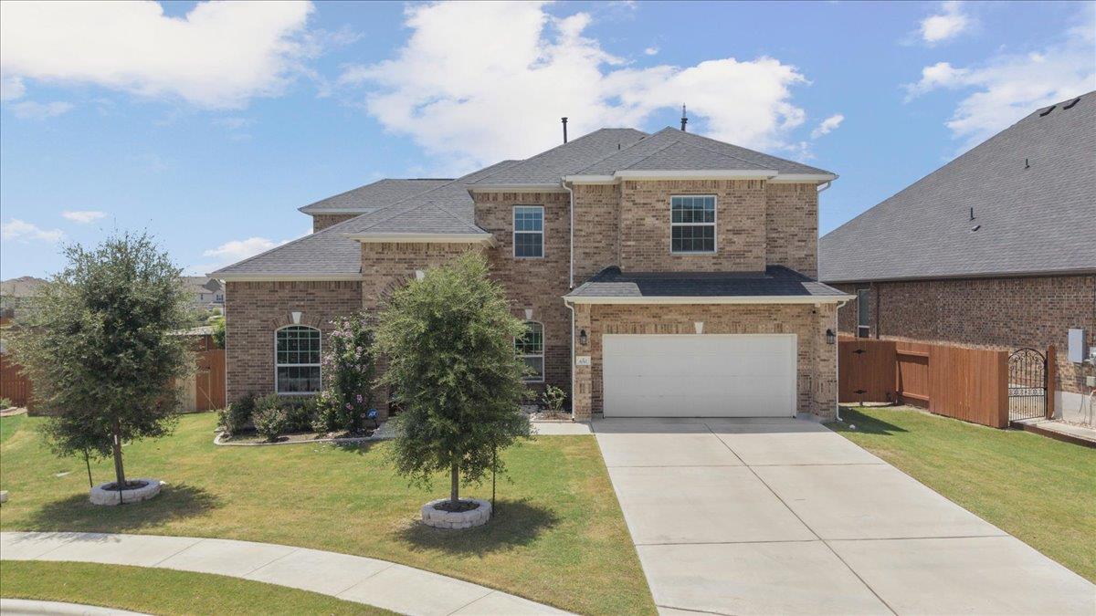 View 650 Wild Pecan LOOP in Sunfield 650 Wild Pecan LOOP - property photo 1 - Luxury home in Sunfield, Buda, TX