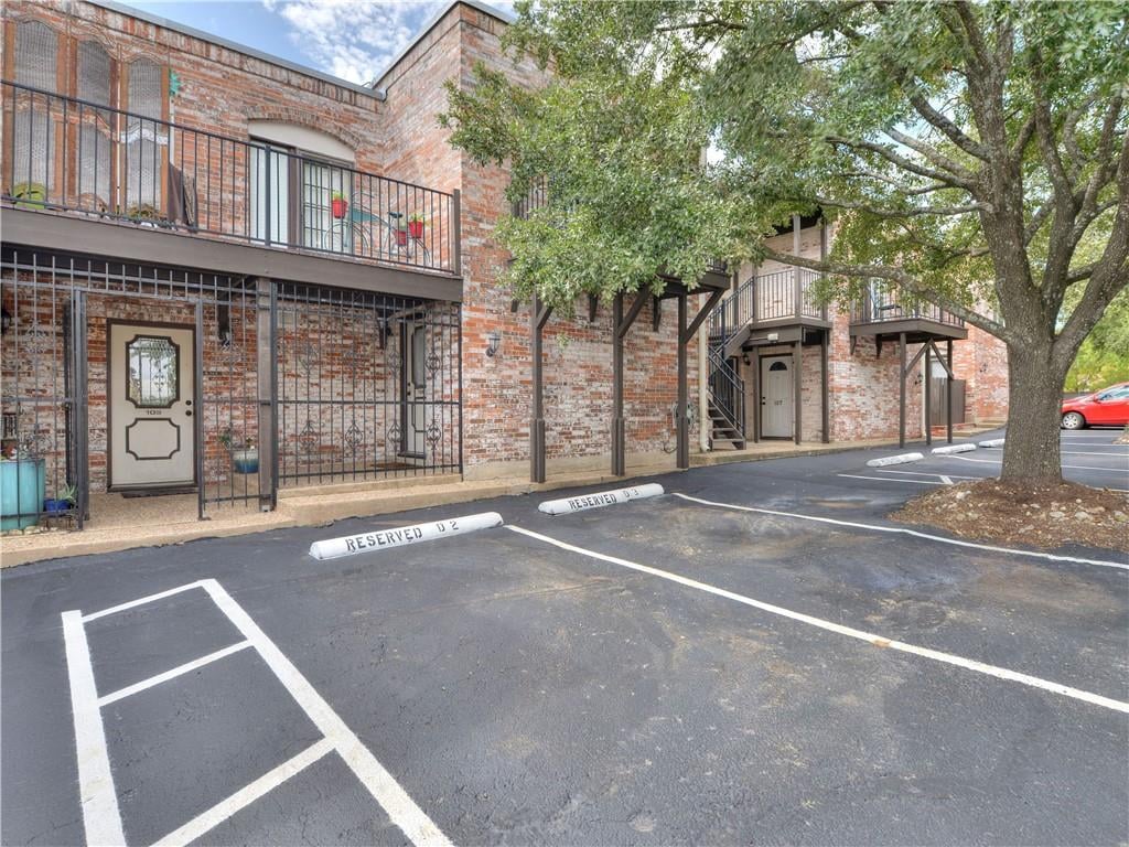 View 6501 E Hill DR Unit #108 in Imperial Condo 6501 E Hill DR Unit #108 - front exterior - Luxury home in Imperial Condo, Austin, TX