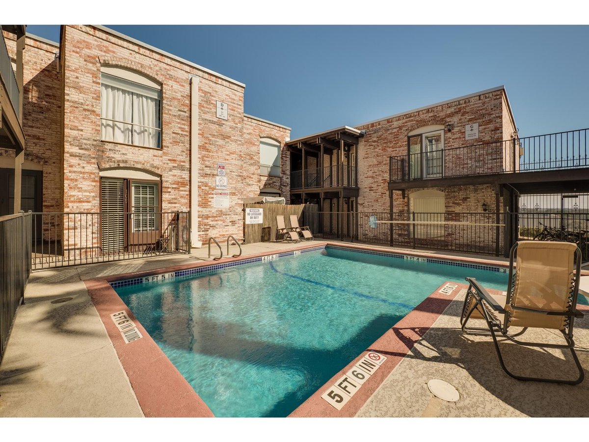 View 6501 E Hill DR Unit #220 in Northwest Hills 6501 E Hill DR Unit #220 - property photo 1 - Luxury home in Northwest Hills, Austin, TX