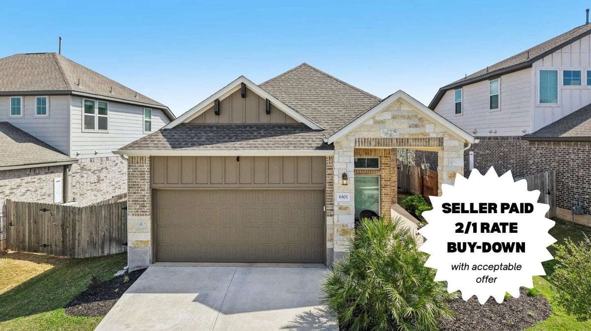 View 6501 Night Chinook Dr in Turners Xing North Ph 1 6501 Night Chinook Dr - front exterior - Luxury home in Turners Xing North Ph 1, Buda, TX