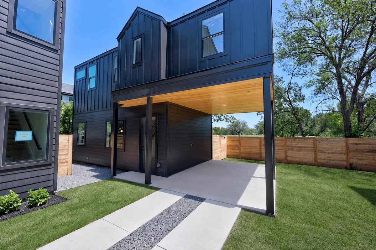 View 6502 Porter ST Unit #5 in PORTER SUBD 6502 Porter ST Unit #5 - property photo 1 - Luxury home in PORTER SUBD, Austin, TX