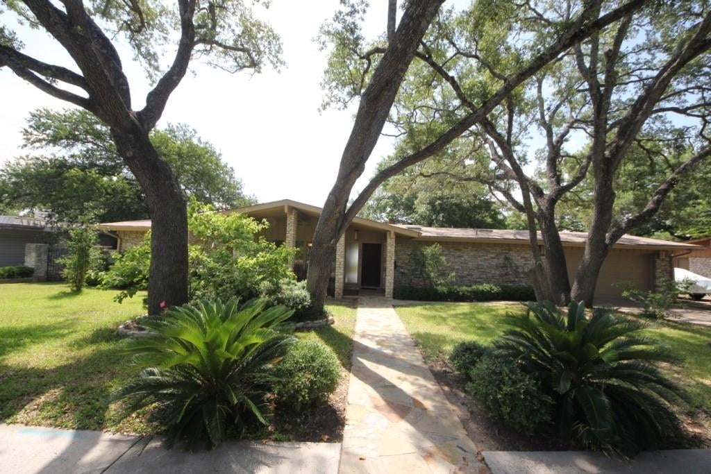 View 6503 Mesa Dr in Northwest Hills 6503 Mesa Dr - property photo 1 - Luxury home in Northwest Hills, Austin, TX