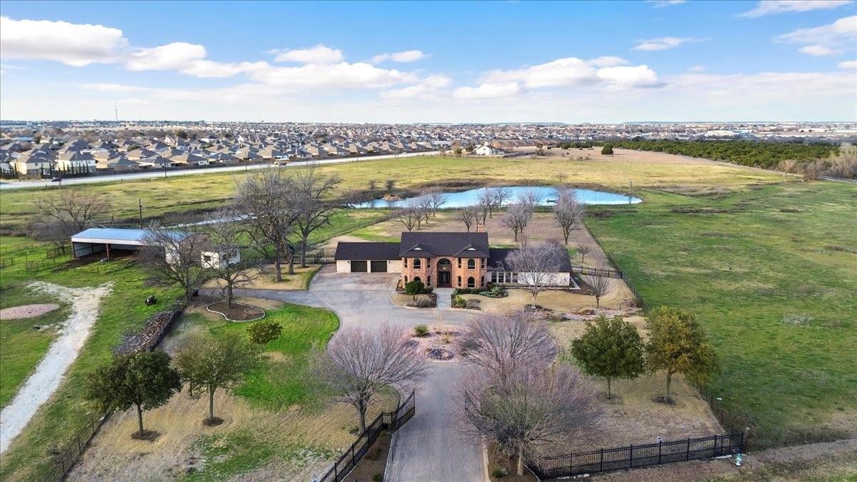 View 6503 Wells Fargo Rd in SOUTHWEST CROSSING 6503 Wells Fargo Rd - front exterior - Luxury home in SOUTHWEST CROSSING, Killeen, TX