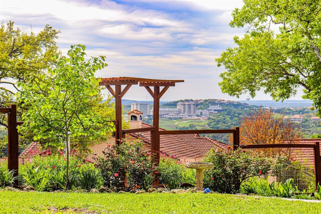 View 6504 Valley Ridge CT in Camelot Sec 04 6504 Valley Ridge CT - front exterior - Luxury home in Camelot Sec 04, Austin, TX