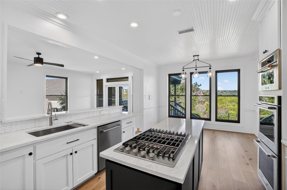 Living area at 6506 Staghorn Cv - 4 bed 2 bath home