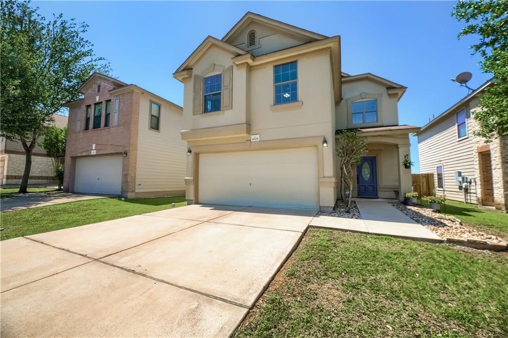 View 6525 Quinton Dr in Mckinney Park East Sec 02 6525 Quinton Dr - front exterior - Luxury home in Mckinney Park East Sec 02, Austin, TX