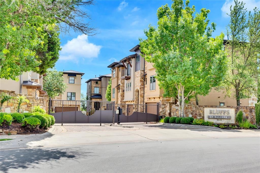 View 6533 E Hill Dr Unit #18 in Bluffs At Balcones 6533 E Hill Dr Unit #18 - property photo 1 - Luxury home in Bluffs At Balcones, Austin, TX