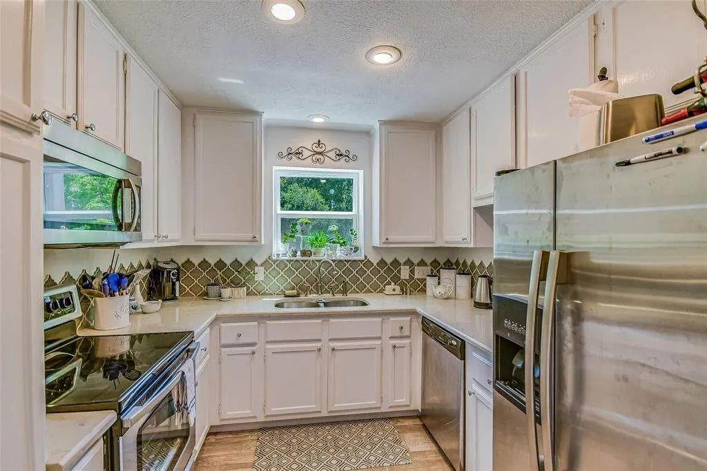 View 6600 Valleyside RD Unit #B8 in Northwest Hills 6600 Valleyside RD Unit #B8, photo 1 of 20, Northwest Hills, Austin, TX
