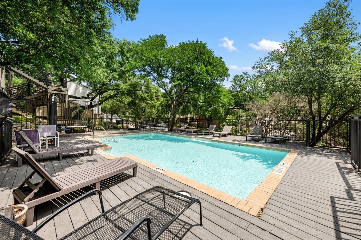 View 6600 Valleyside RD Unit #C15 in Valleyside Place Condo 6600 Valleyside RD Unit #C15 - property photo 1 - Luxury home in Valleyside Place Condo, Austin, TX